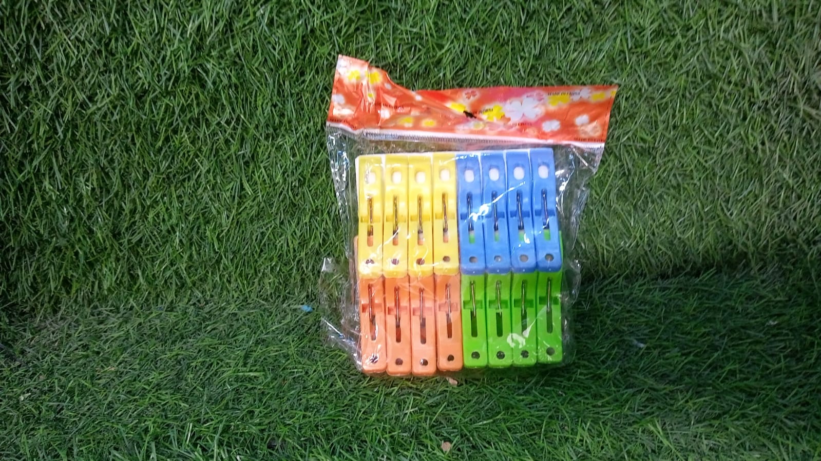 7893A MULTIFUNCTION PLASTIC HEAVY QUALITY CLOTH HANGING CLIPS, PLASTIC LAUNDRY CLOTHES PINS SET OF 16PC 7893A MULTIFUNCTION PLASTIC HEAVY QUALITY CLOTH HANGING CLIPS, PLASTIC LAUNDRY CLOTHES PINS SET OF 16PC